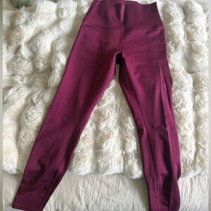 Alo berry Active Leggings - wild berry